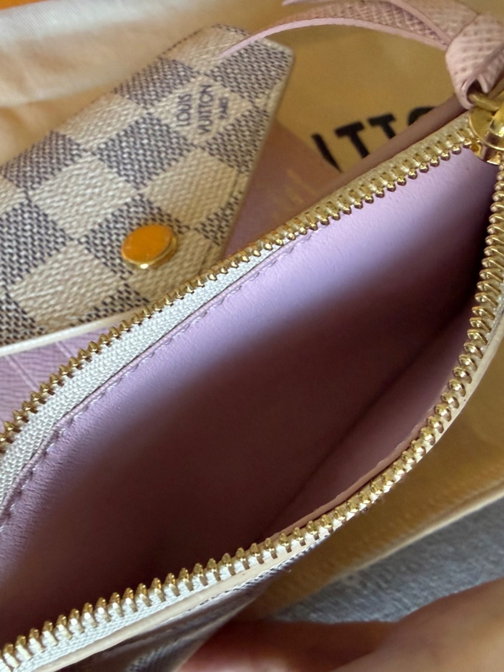 Louis Vuitton Victorine Wallet Damier Azur - Picture 11 of 17